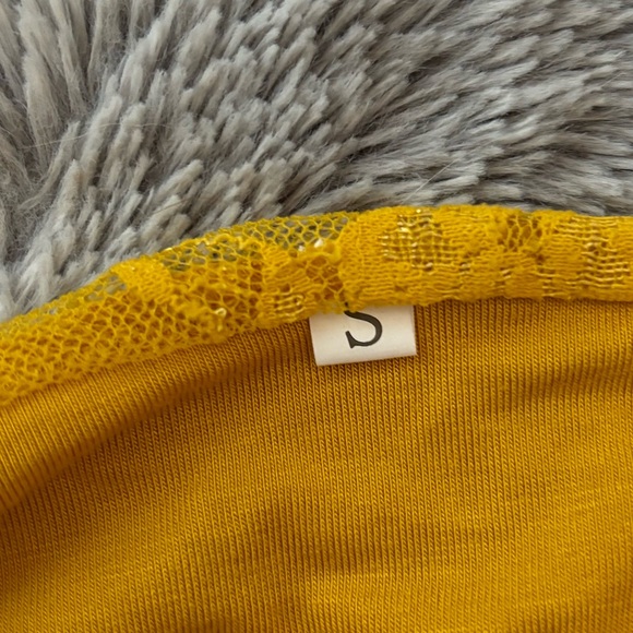 Elegant Stretchy Soft Lace Long Sleeve Maternity Photography Dress - Picture 9 of 12